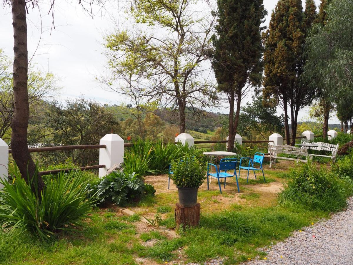 Penzion Cortijo El Berrocal Cazalla de la Sierra Exteriér fotografie